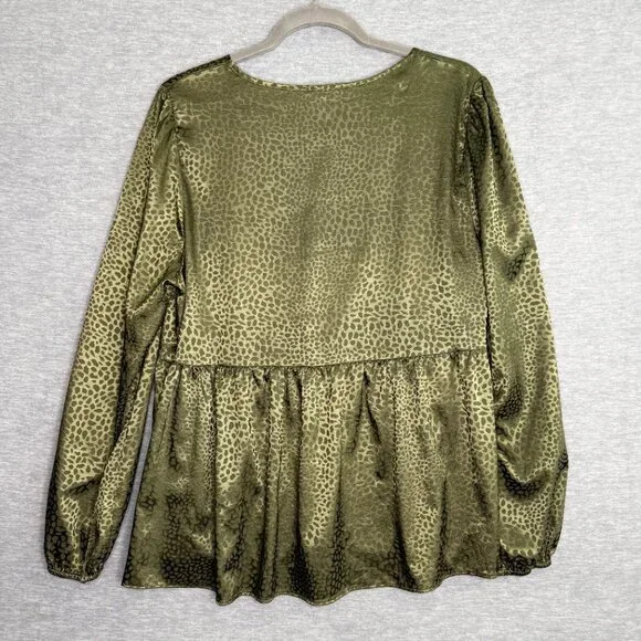 Andree by Unit size Large in a rich olive satin with subtle animal print texture - Picture 2 of 7